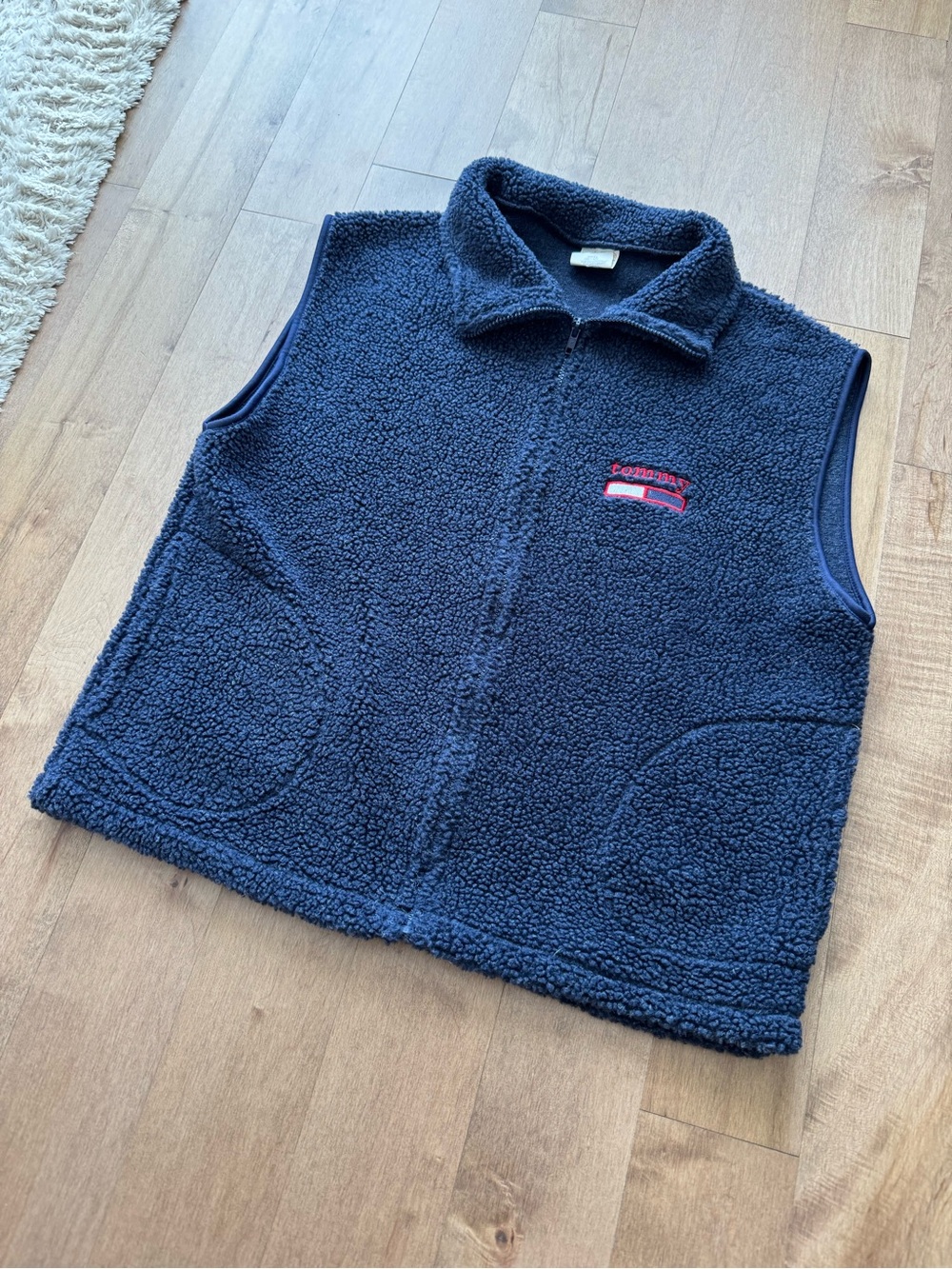 Vintage 90s bootleg tommy Hilfiger vest L